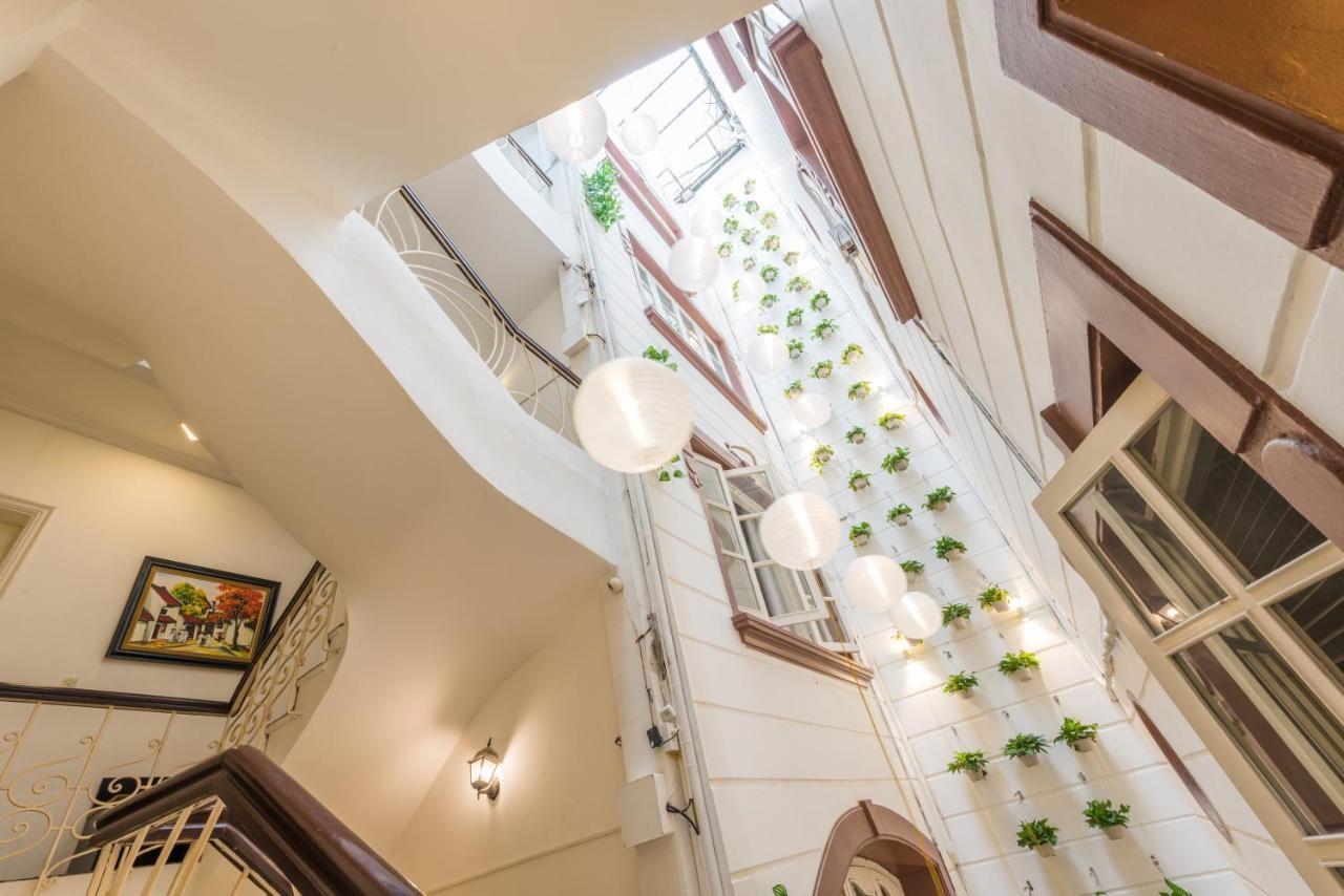 Hestia Legend Hotel Hanoi Exterior photo
